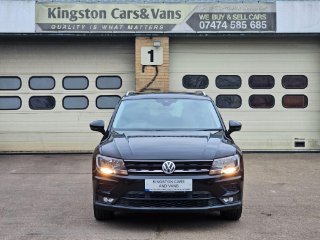/photos/11750/33e2b8fb-c329-45d1-8b69-b6c2f1a74755_i320x240.jpg